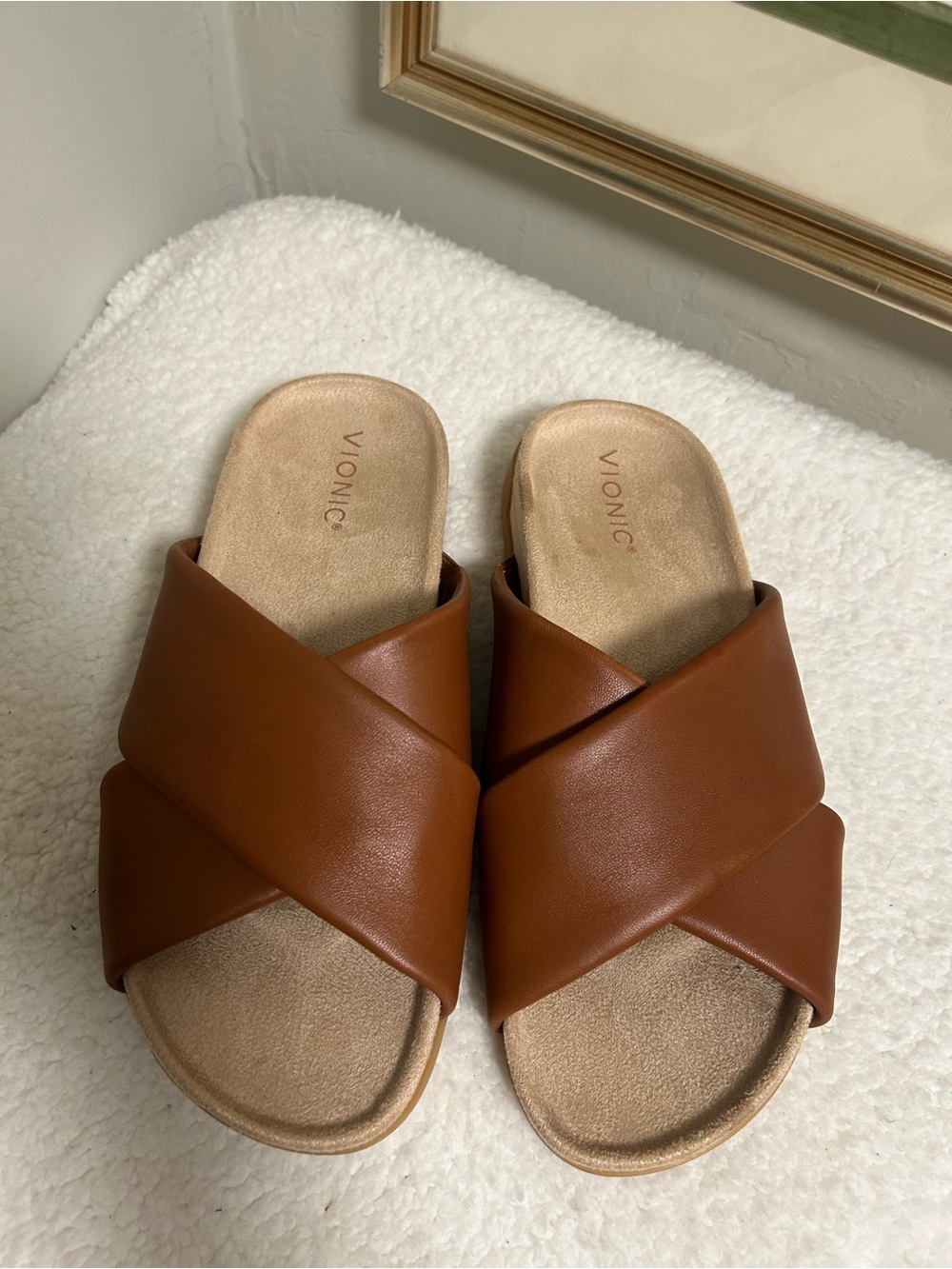 Vionic Etna Leather Slide Sandal - Picture 2 of 6